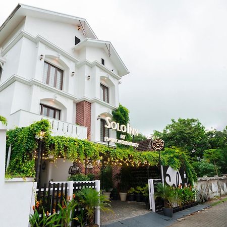 Solo Inn By Hawk Hospitality Kochi المظهر الخارجي الصورة