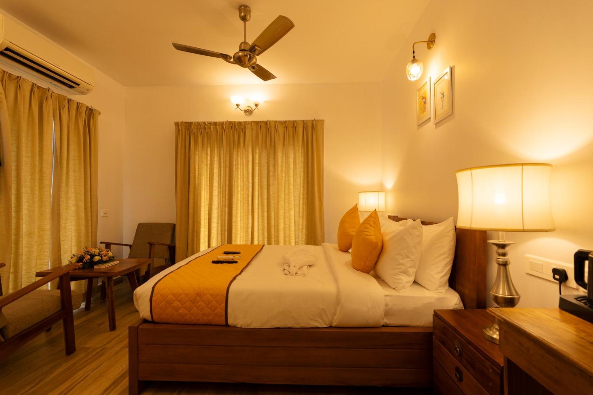 Solo Inn By Hawk Hospitality Kochi المظهر الخارجي الصورة