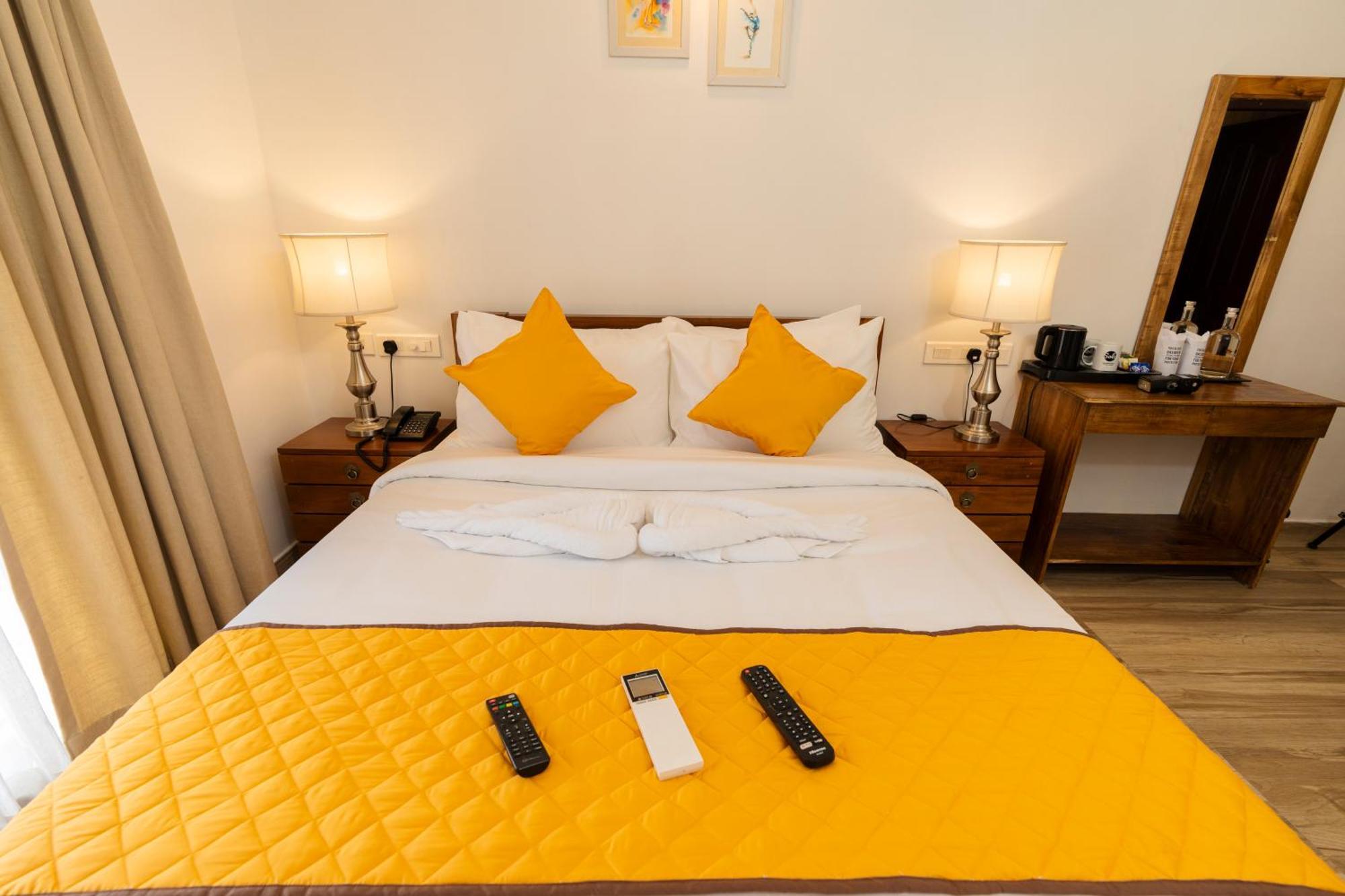 Solo Inn By Hawk Hospitality Kochi المظهر الخارجي الصورة